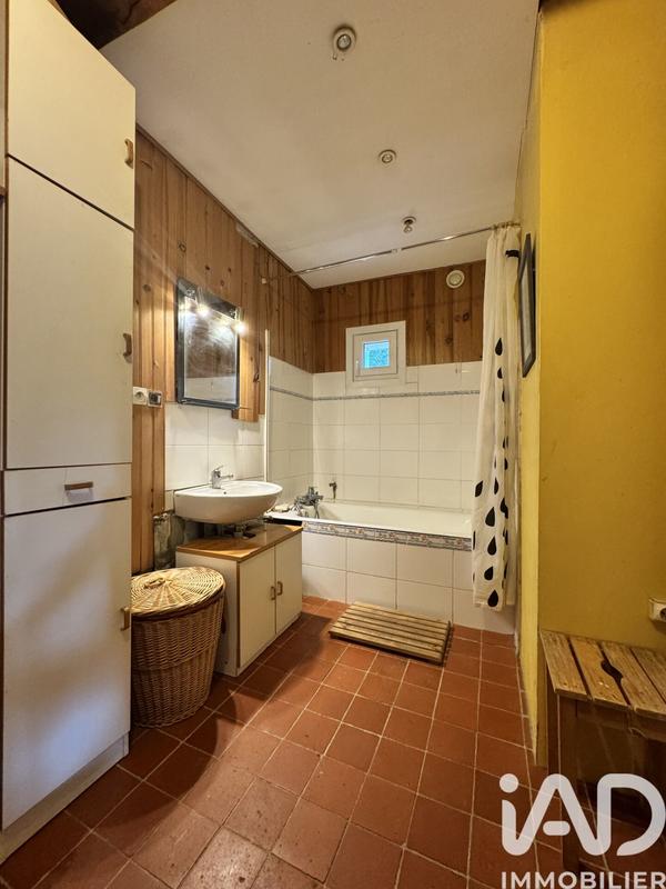 Maison - 155 m² - 8 pièces