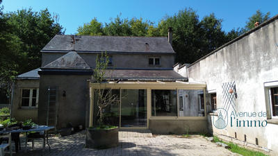 Maison - 186 m² - 6 pièces