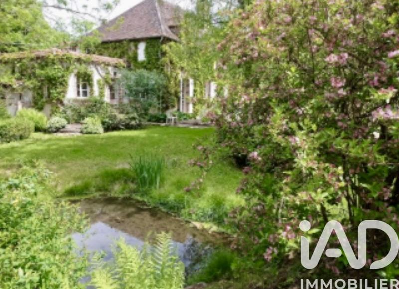 Maison - 320 m² - 9 pièces