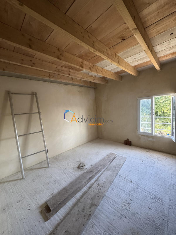 Maison - 77 m² - 3 pièces