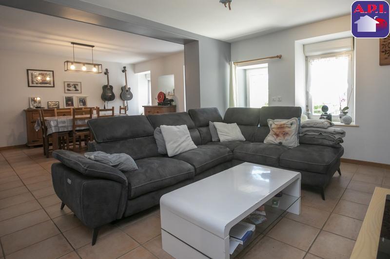 Propriété - 282 m² - 12 pièces
