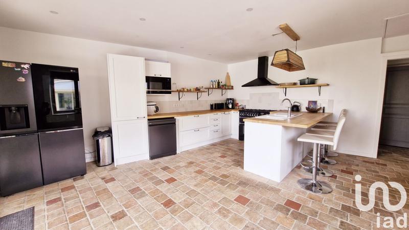 Maison - 215 m² - 7 pièces