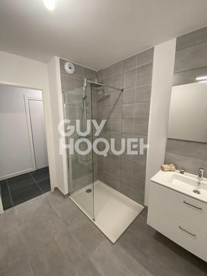 Appartement - 79 m² - 3 pièces