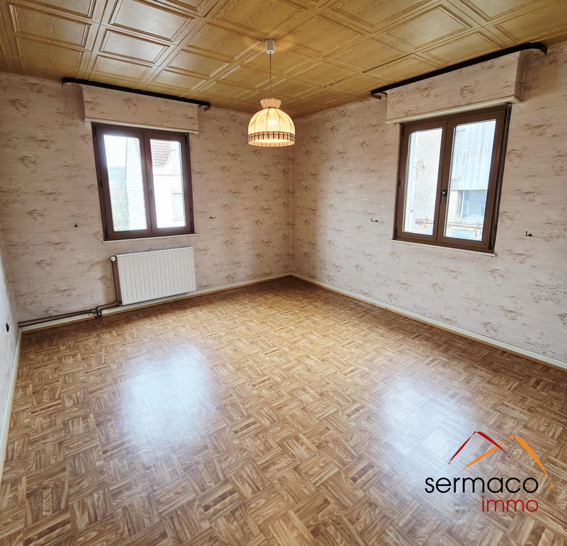 Maison - 80 m² - 5 pièces