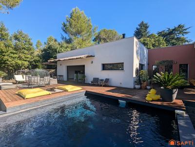 Villa - 190 m² - 6 pièces