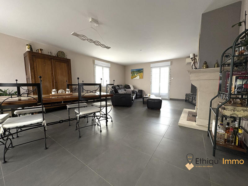 Maison contemporaine - 133 m² - 6 pièces