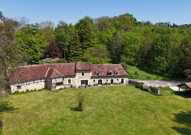 Maison - 193 m² - 5 pièces