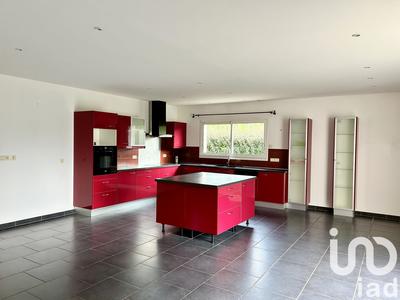 Maison - 190 m² - 4 pièces