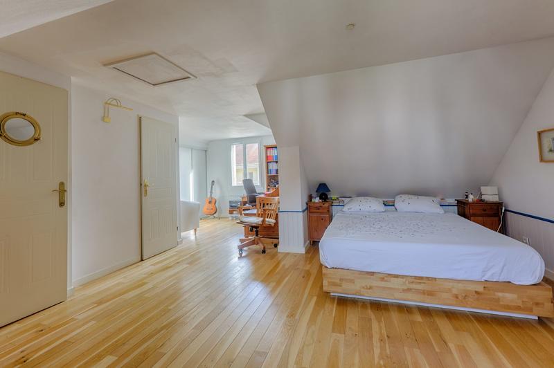 Maison - 114 m² - 6 pièces