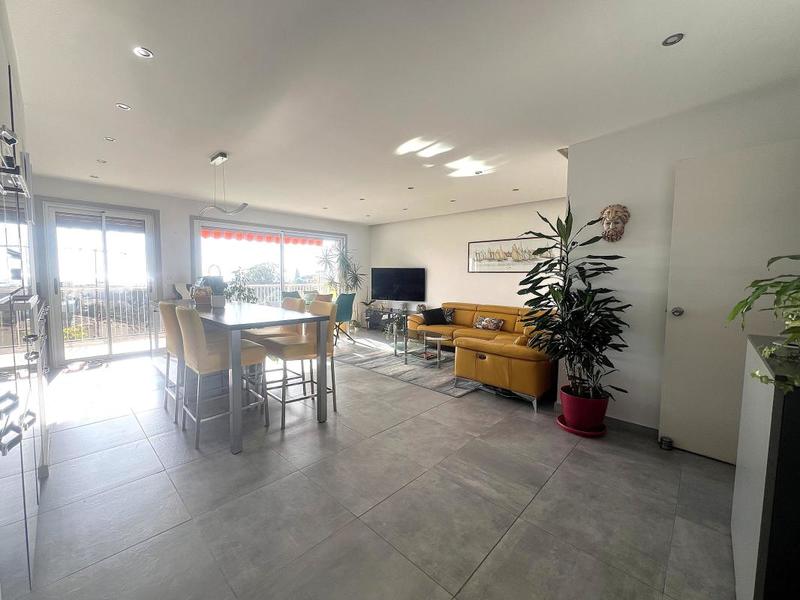 Appartement - 74 m² - 3 pièces