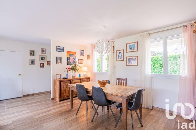 Maison - 184 m² - 6 pièces