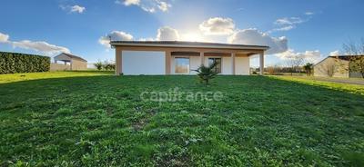 Maison - 120 m² - 4 pièces