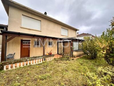 Maison - 145 m² - 6 pièces