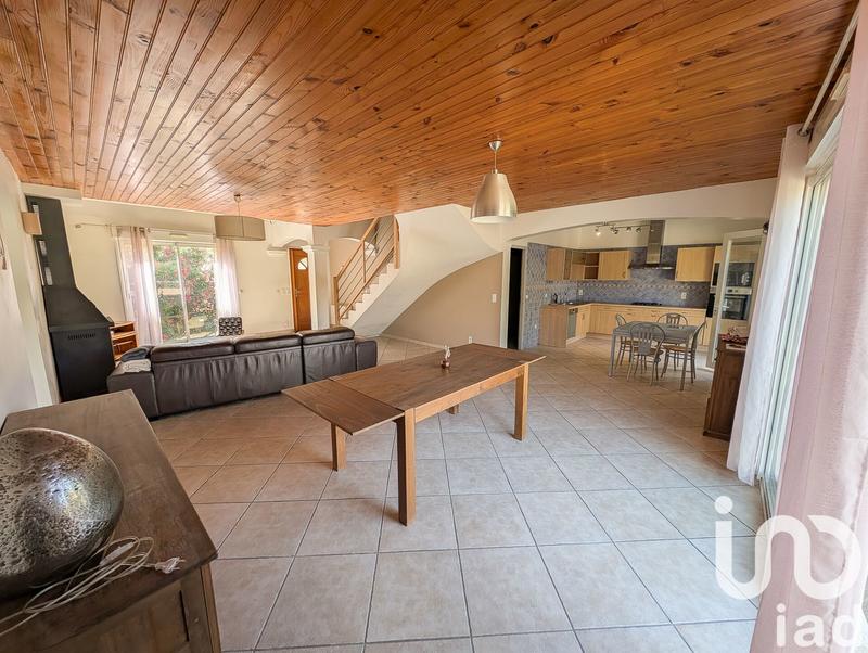 Maison - 140 m² - 4 pièces