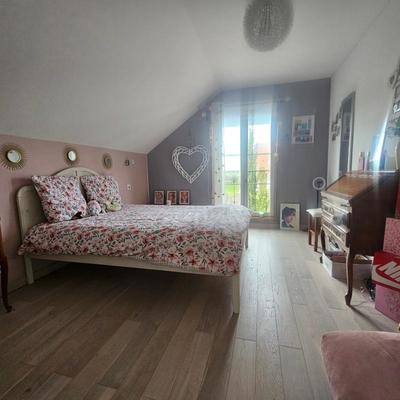 Maison - 206 m² - 5 pièces