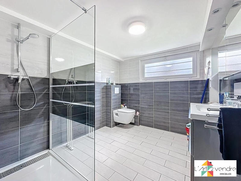 Maison - 125 m² - 5 pièces