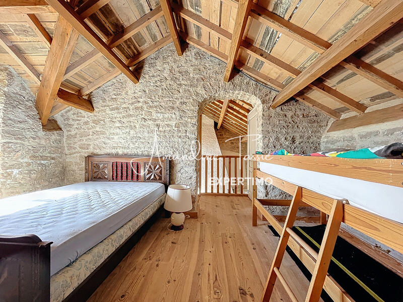 Maison - 112 m² - 3 pièces