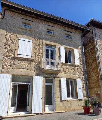 Maison de village - 143 m² - 6 pièces