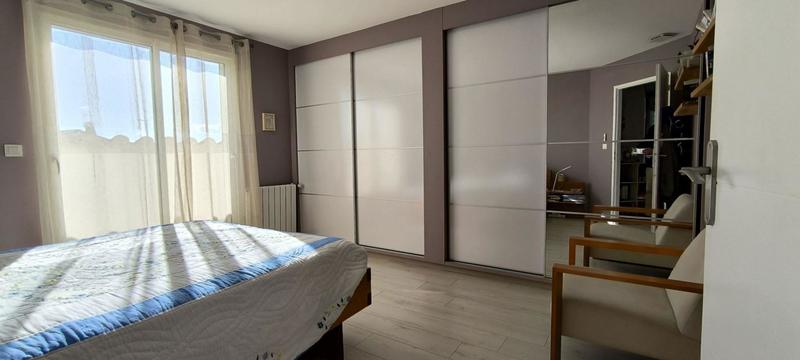 Maison - 200 m² - 6 pièces