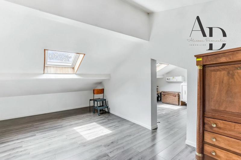 Maison - 165 m² - 6 pièces