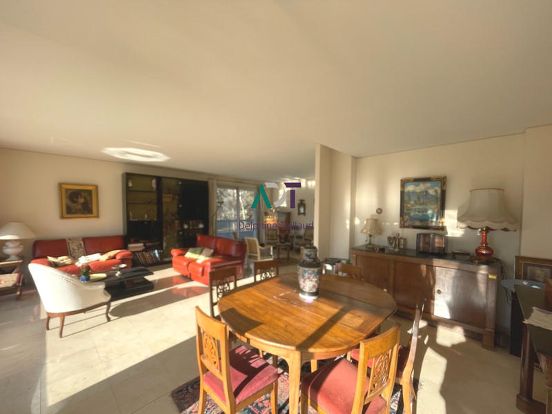 Appartement - 169 m² - 4 pièces