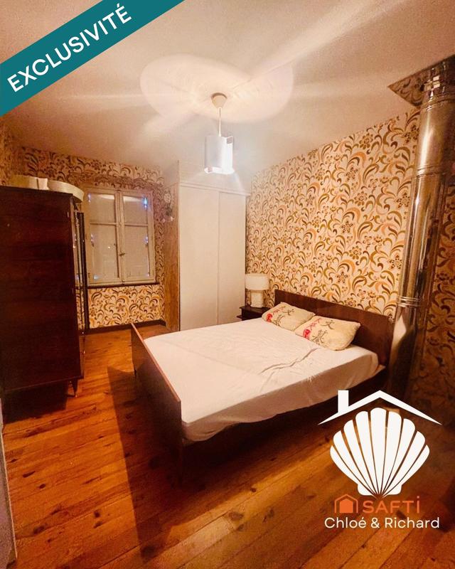 Maison - 180 m² - 8 pièces