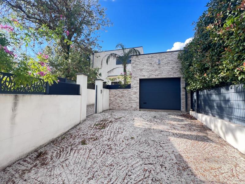 Villa - 143 m² - 5 pièces