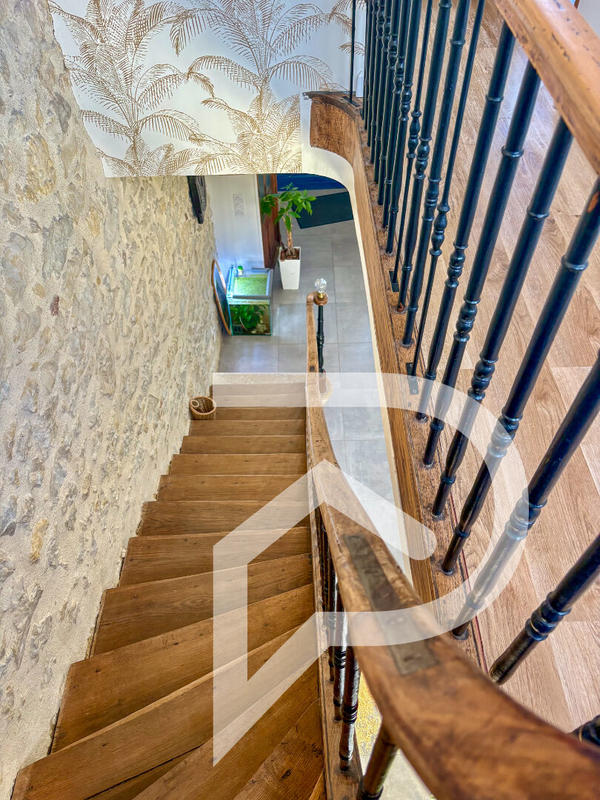 Maison - 95 m² - 4 pièces