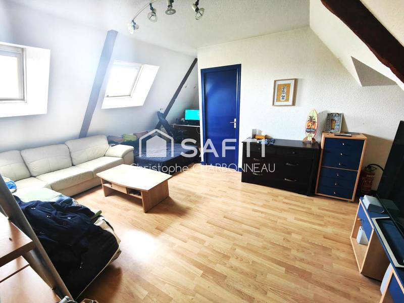 Propriété - 255 m² - 6 pièces