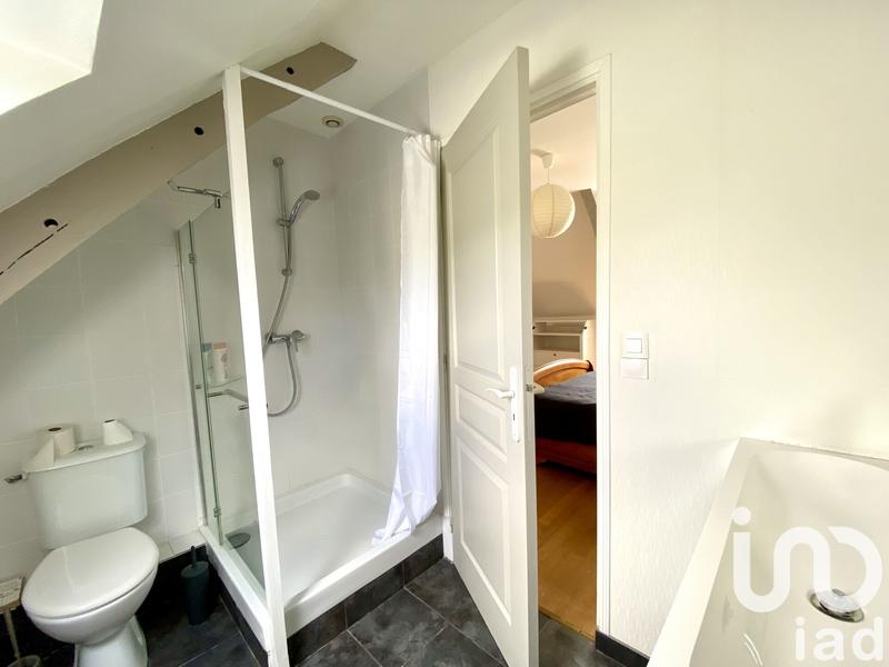 Maison - 179 m² - 8 pièces