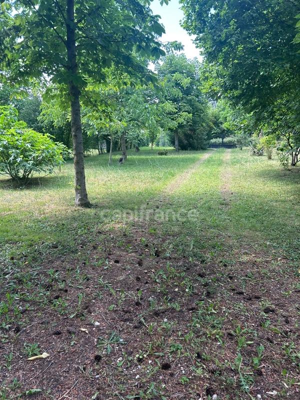 Maison - 143 m² - 9 pièces