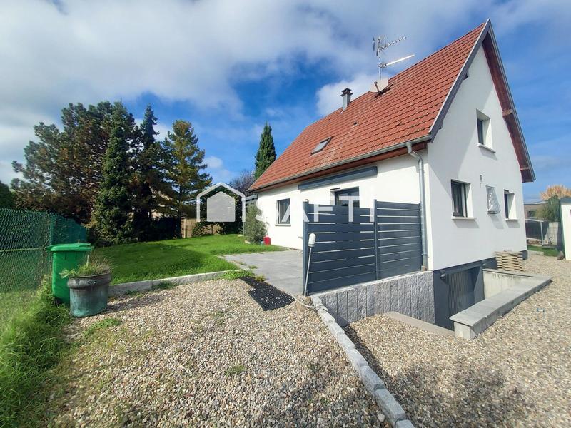 Maison - 138 m² - 6 pièces