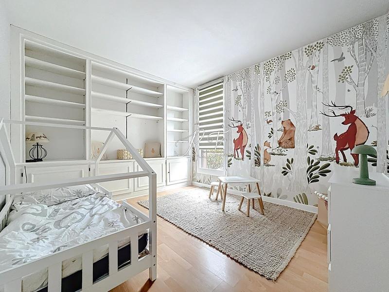 Appartement - 80 m² - 3 pièces