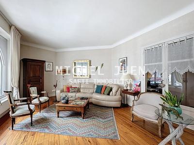 Appartement - 107 m² - 5 pièces