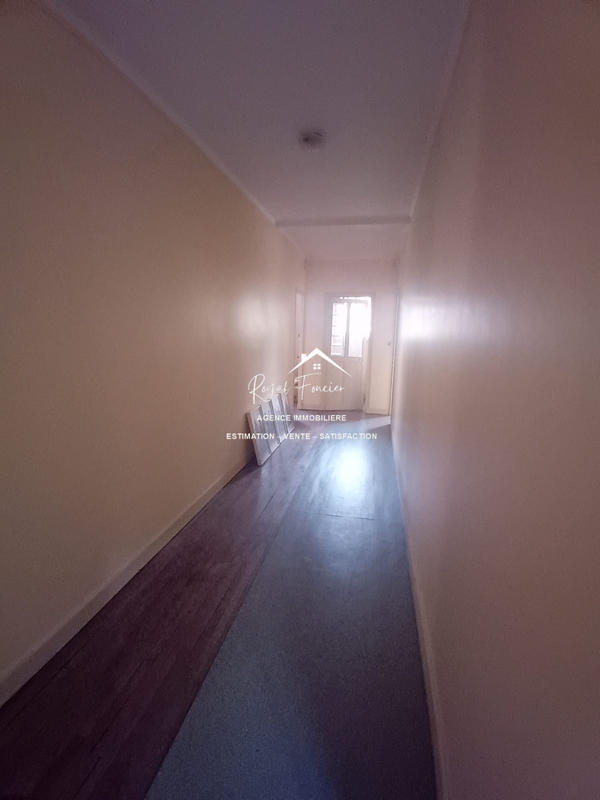 Maison ancienne - 188 m² - 8 pièces