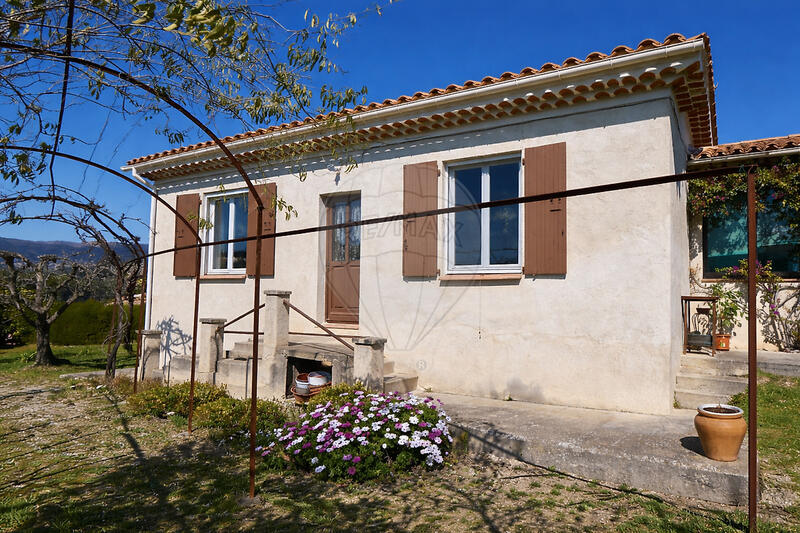Maison - 85 m² - 3 pièces
