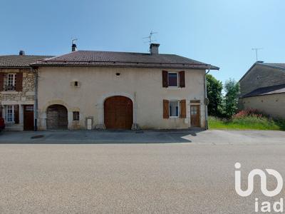 Maison - 140 m² - 3 pièces