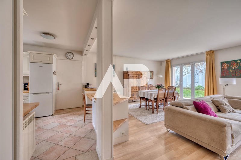 Maison - 115 m² - 6 pièces