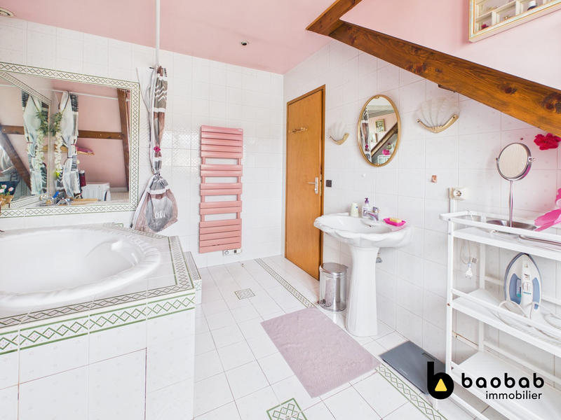 Maison - 160 m² - 5 pièces