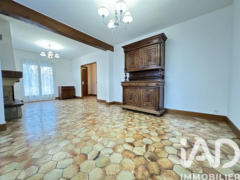 Maison - 144 m² - 7 pièces