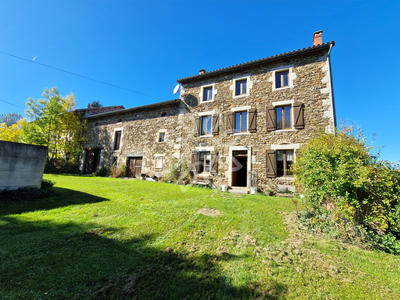 Maison - 146 m² - 7 pièces