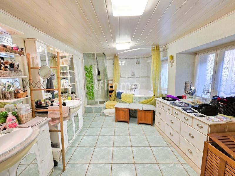 Maison - 103 m² - 6 pièces