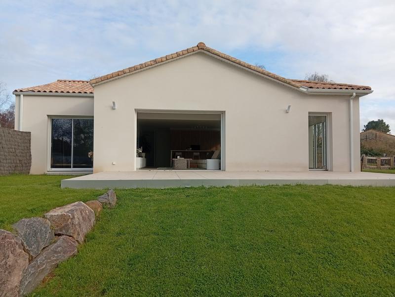 Maison - 145 m² - 4 pièces