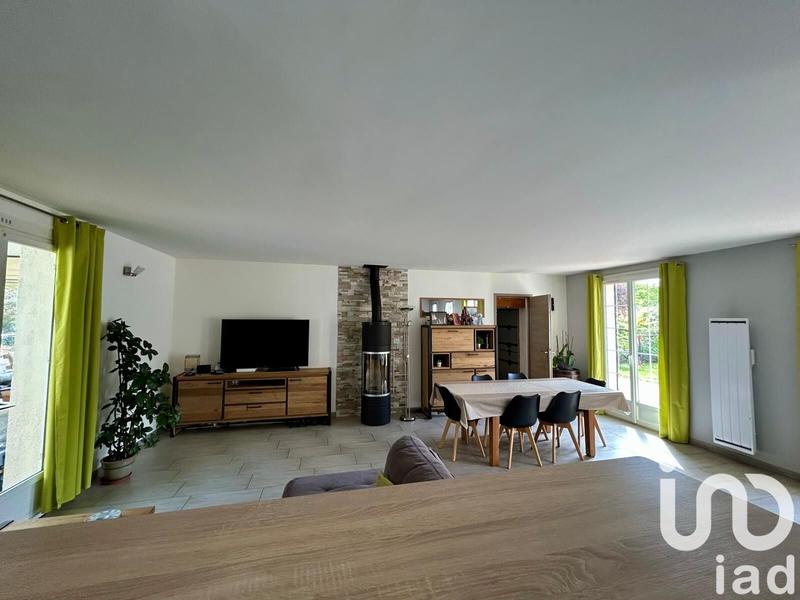 Maison - 189 m² - 9 pièces