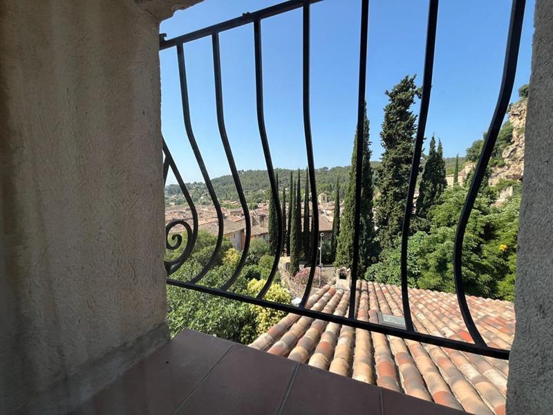 Immeuble - 105 m² - 7 pièces