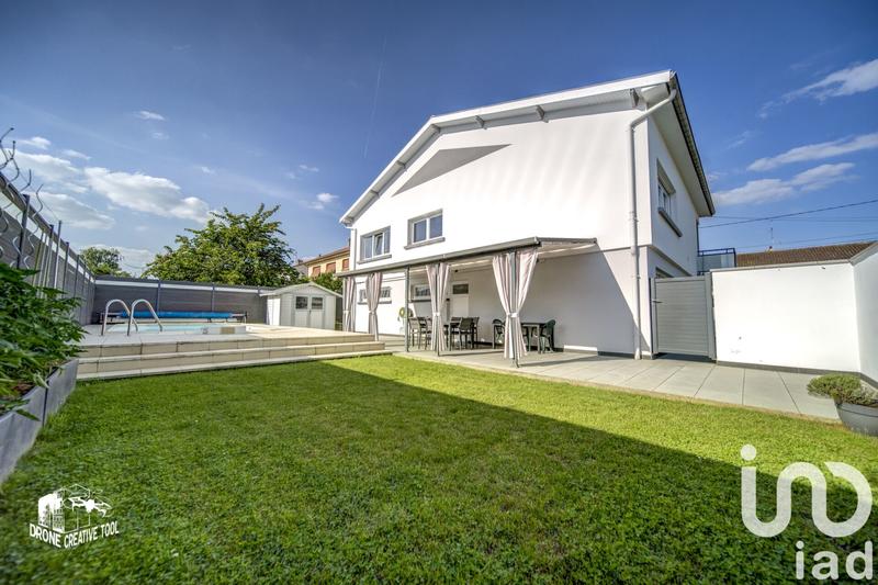 Maison de village - 180 m² - 7 pièces