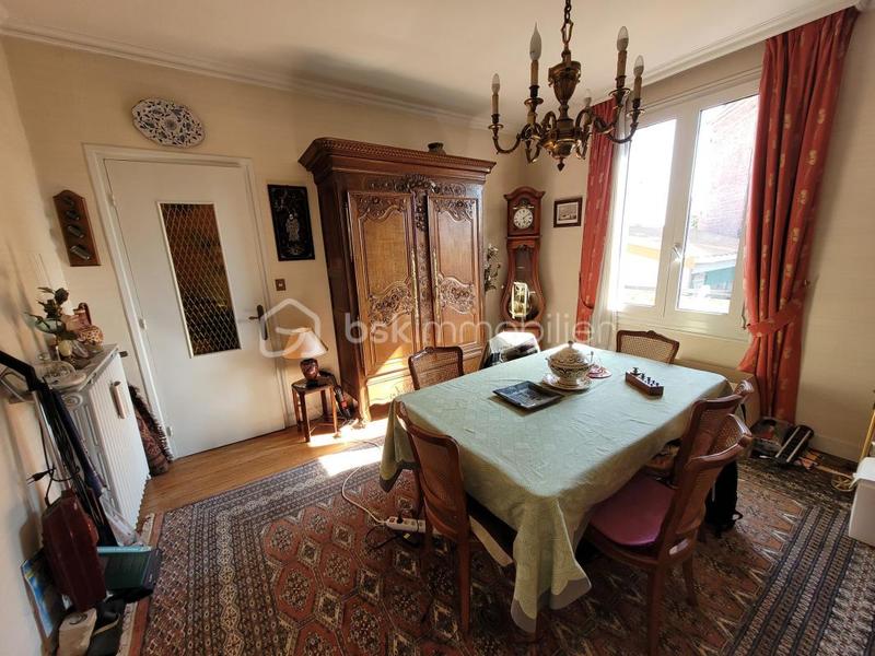 Maison traditionnelle - 125 m² - 5 pièces