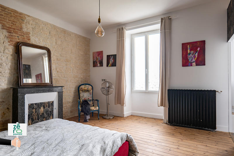 Maison - 155 m² - 9 pièces