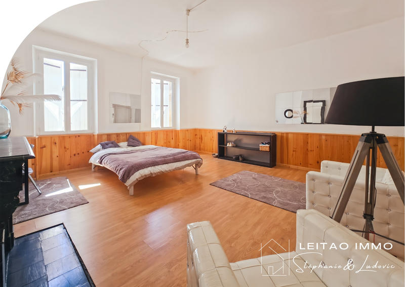 Maison - 176 m² - 5 pièces