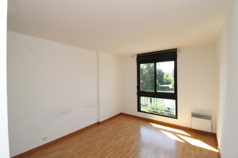 Appartement - 85 m² - 3 pièces
